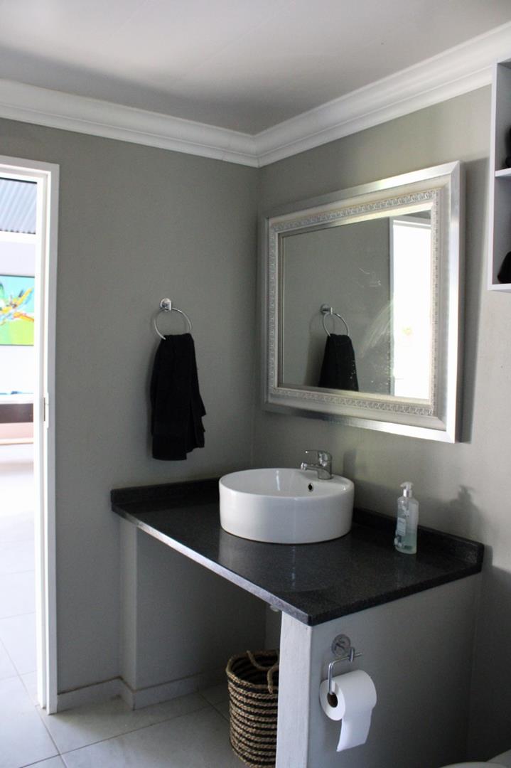 7 Bedroom Property for Sale in Bloemhof North West